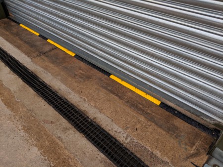 MGF-0090 Wall Guard in Yellow