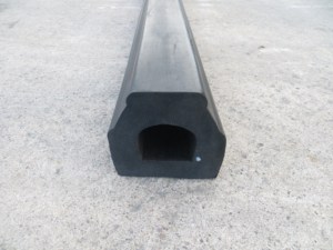 MGF-0087 Rubber Kerb with Steel Mounting Plates