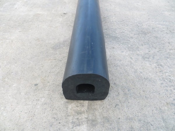 MGF-0118 - Large D Section Extruded Rubber Bumper