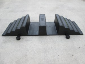 MGF-0235 Open Top Hose Ramp with 2 Channels