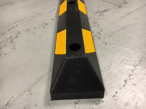 MGF-0086 Rubber Kerb