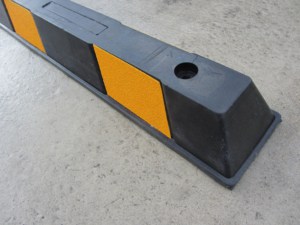 MGF-0324 Rubber Kerb