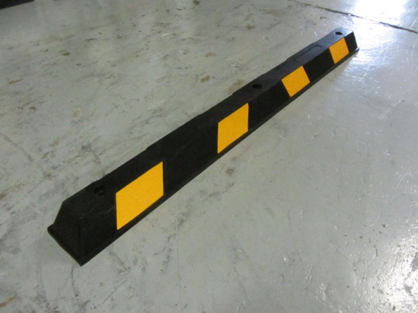 MGF-0324 Rubber Kerb