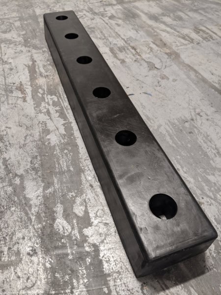 MGF-1049 Dock Bumper
